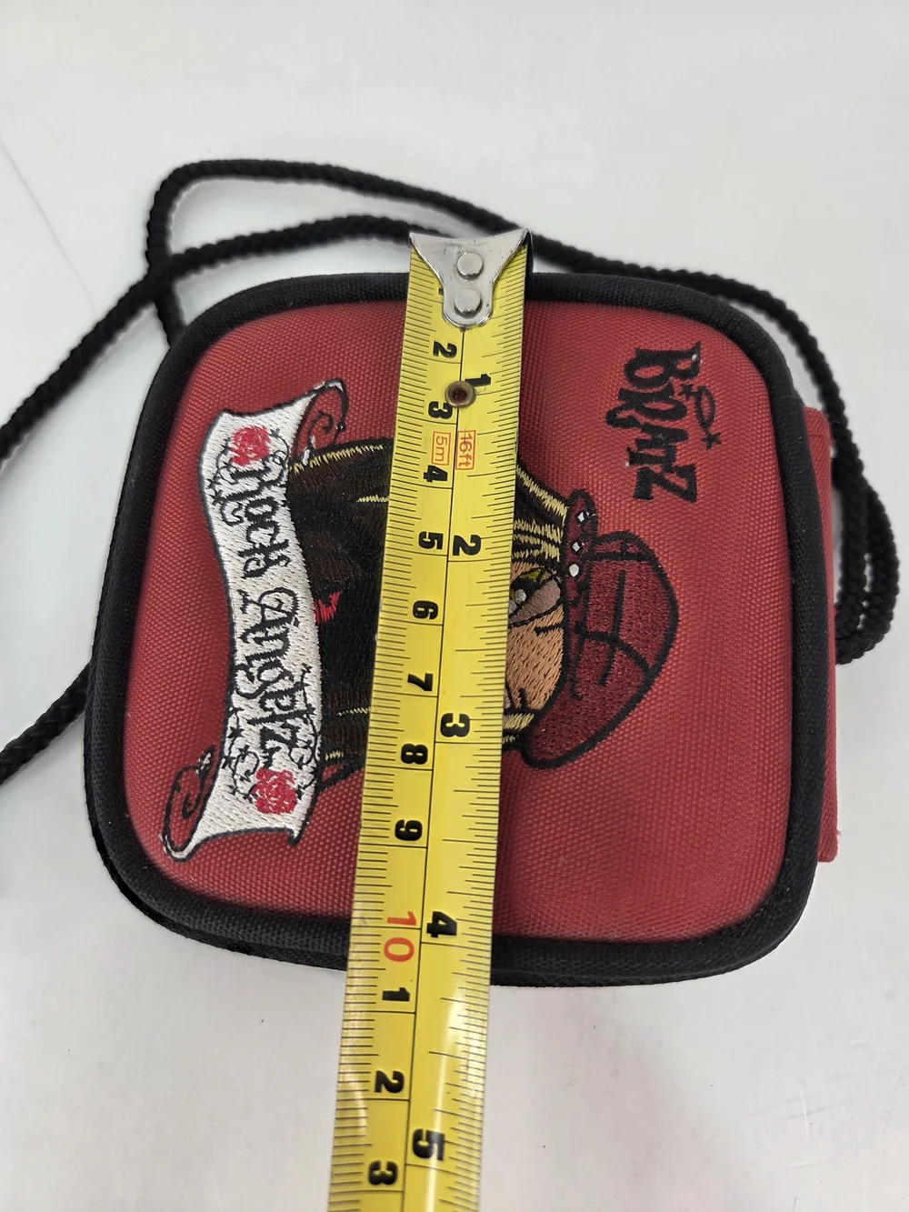 Bratz Rock Angels Gameboy Advance Carry Case / Holder. 4 X 4